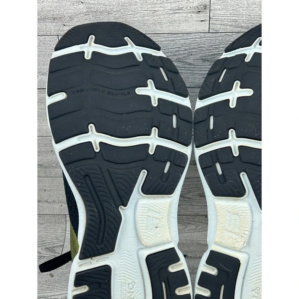 Brooks Ghost 15 Mens Running Shoes Black‎ Yellow 1103931D096 Size 10.5 Medium D
